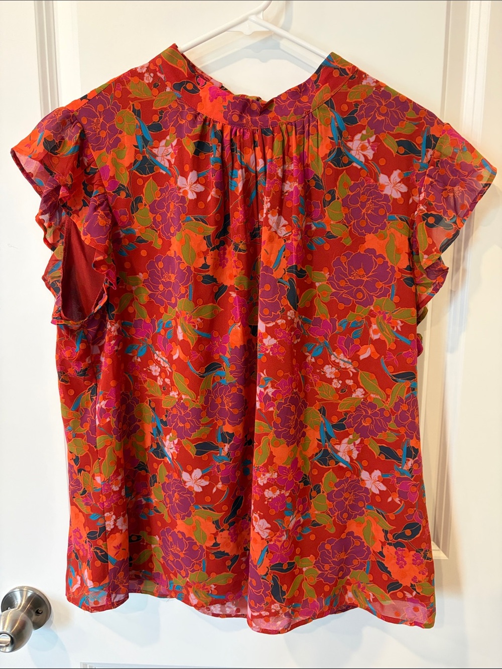 DR2 Vibrant Floral Ruffle Sleeve Blouse - Red/Magenta